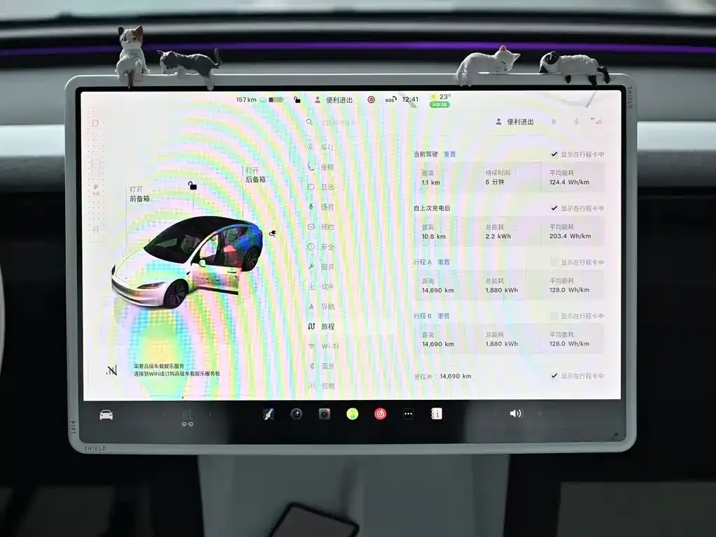 Tesla Model 3 — фото 10