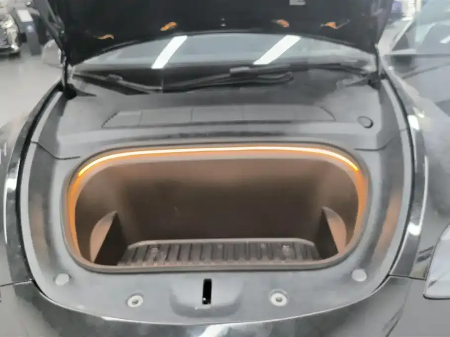 Tesla Model Y 2023 из CN, фото 6