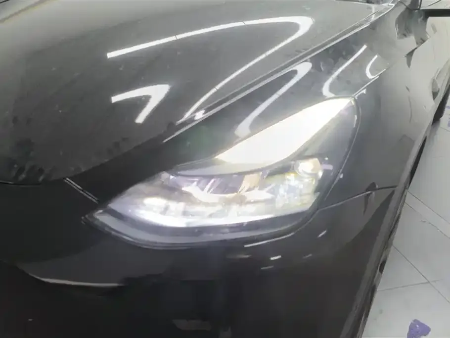 Tesla Model Y 2023 из CN, фото 5