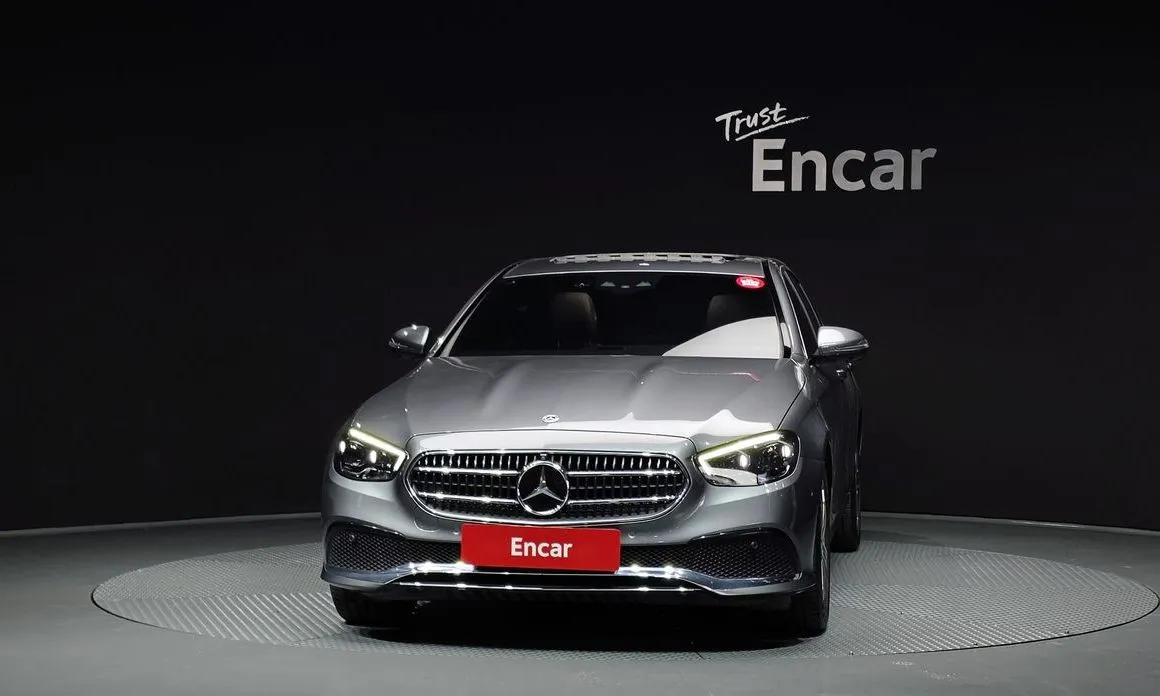 Mercedes-Benz E-Class 2022 из KR, фото 3