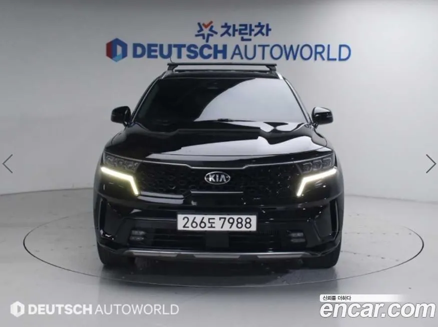 Kia Sorento — фото 10