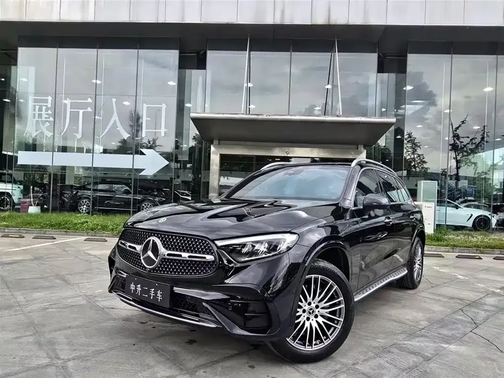 Mercedes-Benz GLC — фото 1