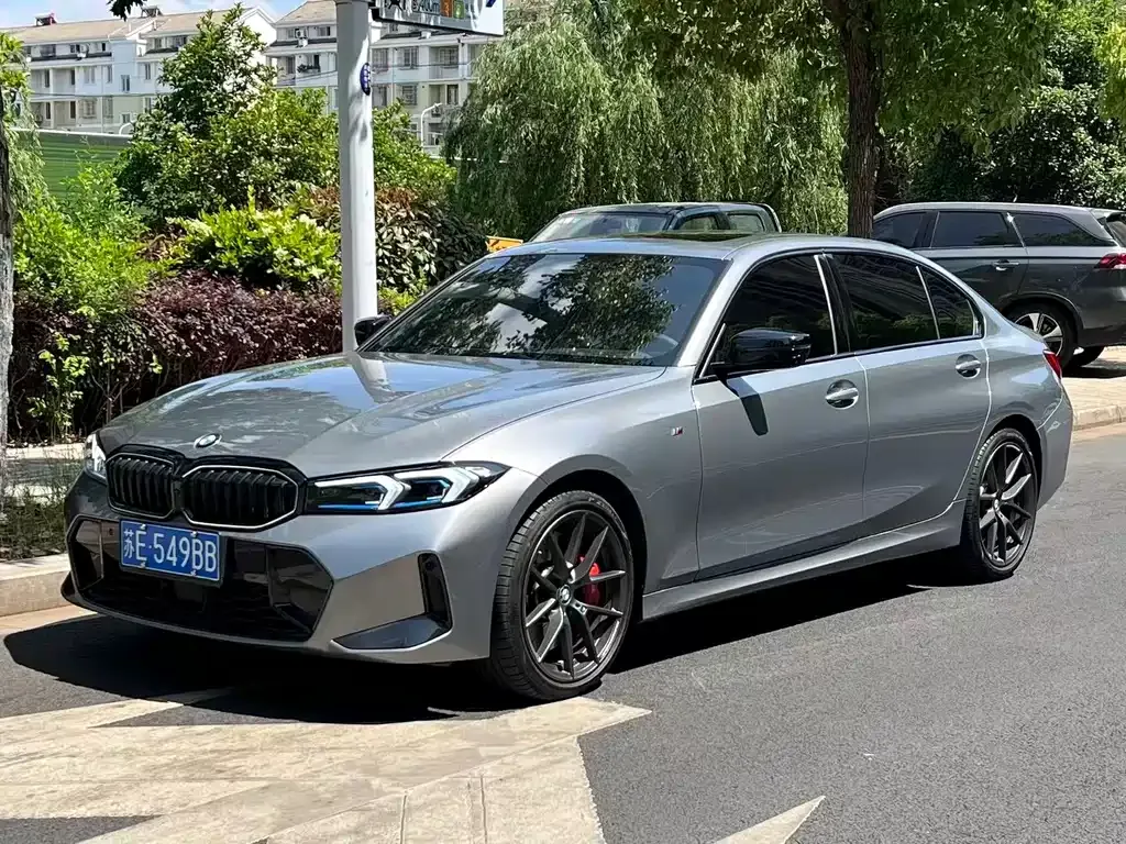 BMW 3 Series — фото 1