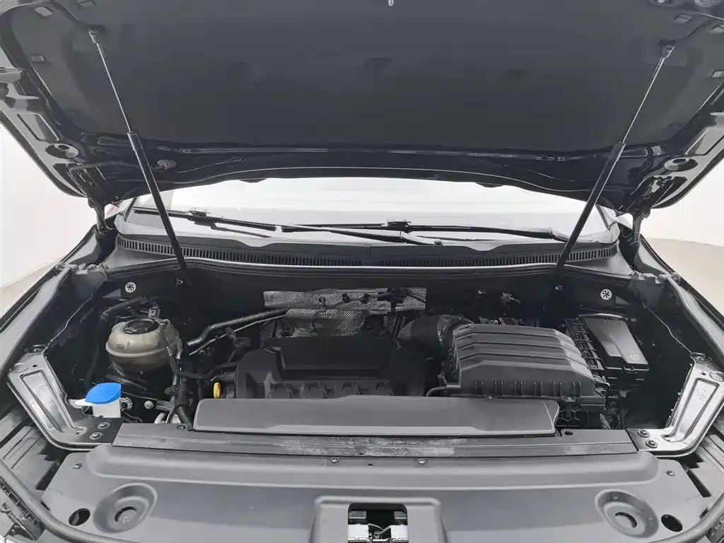 Volkswagen Viloran 2024 из CN, фото 6