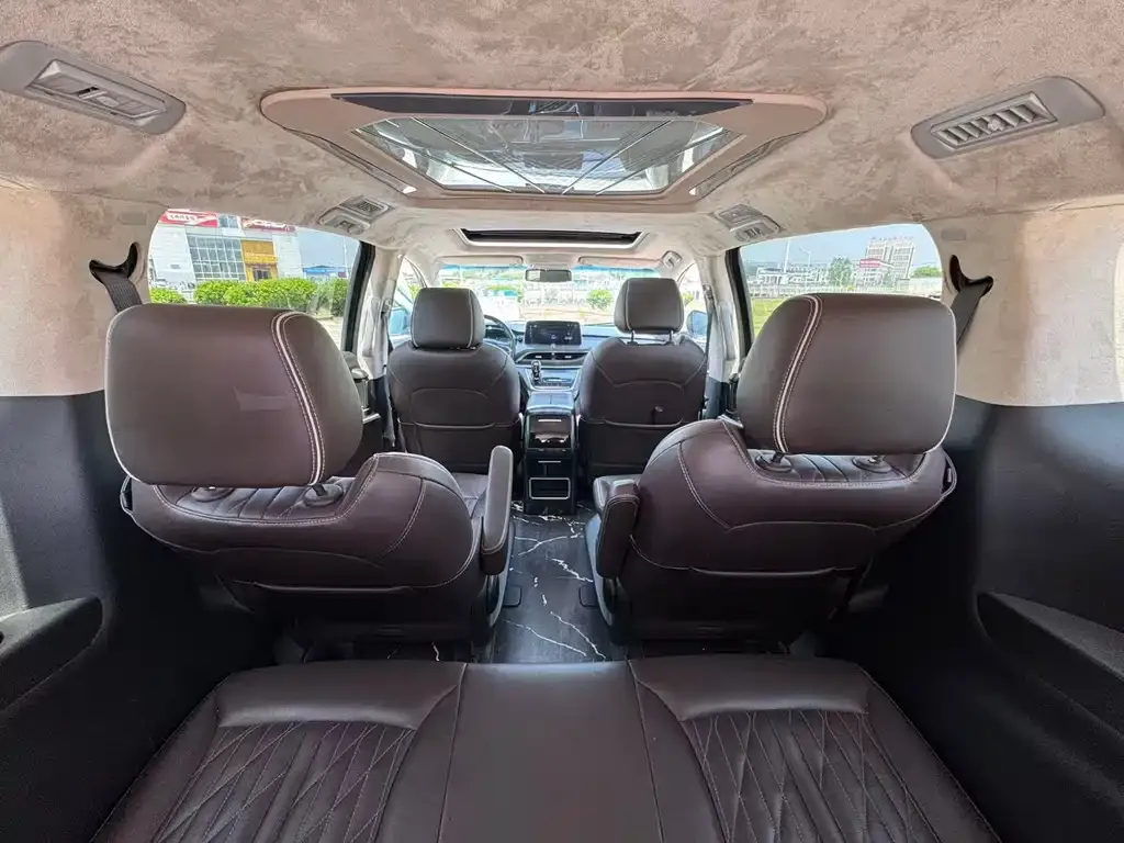 Buick GL8 2022 из CN, фото 7