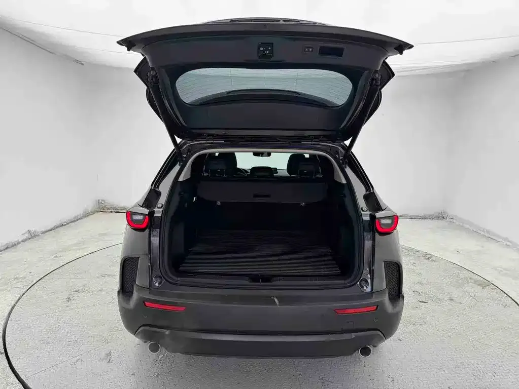 Mazda CX-50 — фото 9