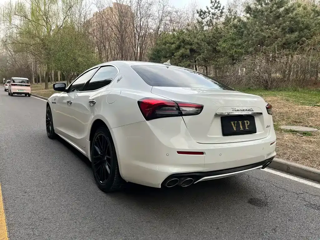 Maserati Ghibli — фото 5