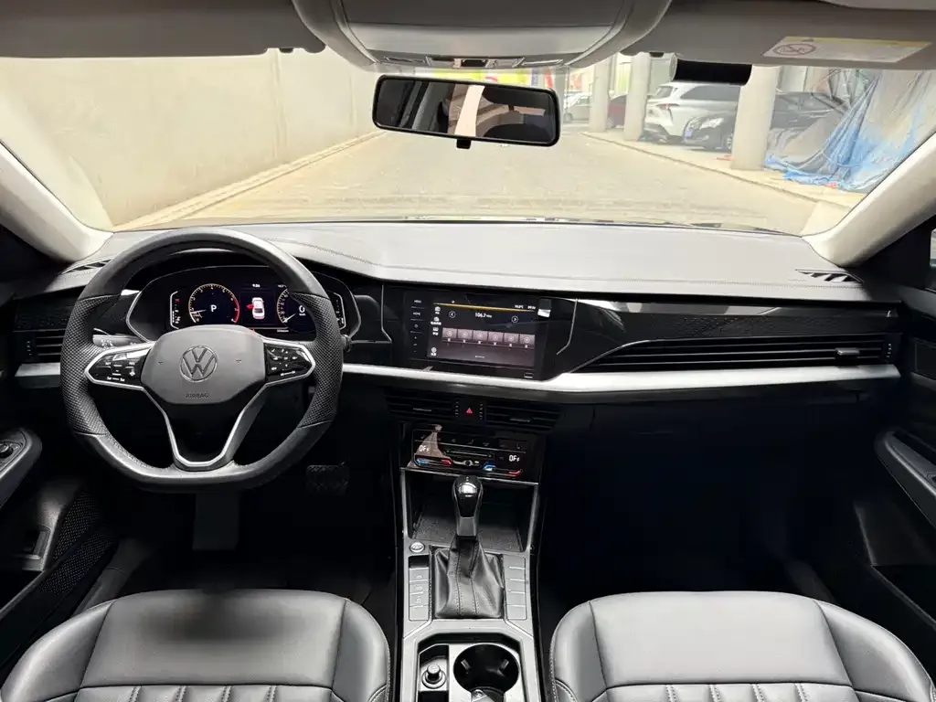 Volkswagen Passat — фото 5