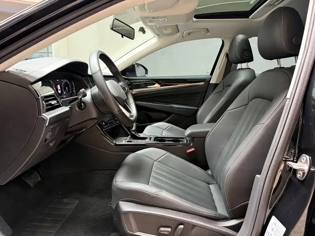 Volkswagen Passat — фото 9