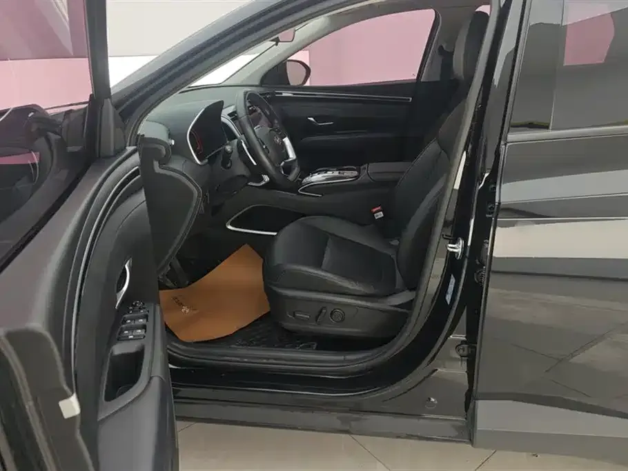 Hyundai Tucson 2023 из CN, фото 7