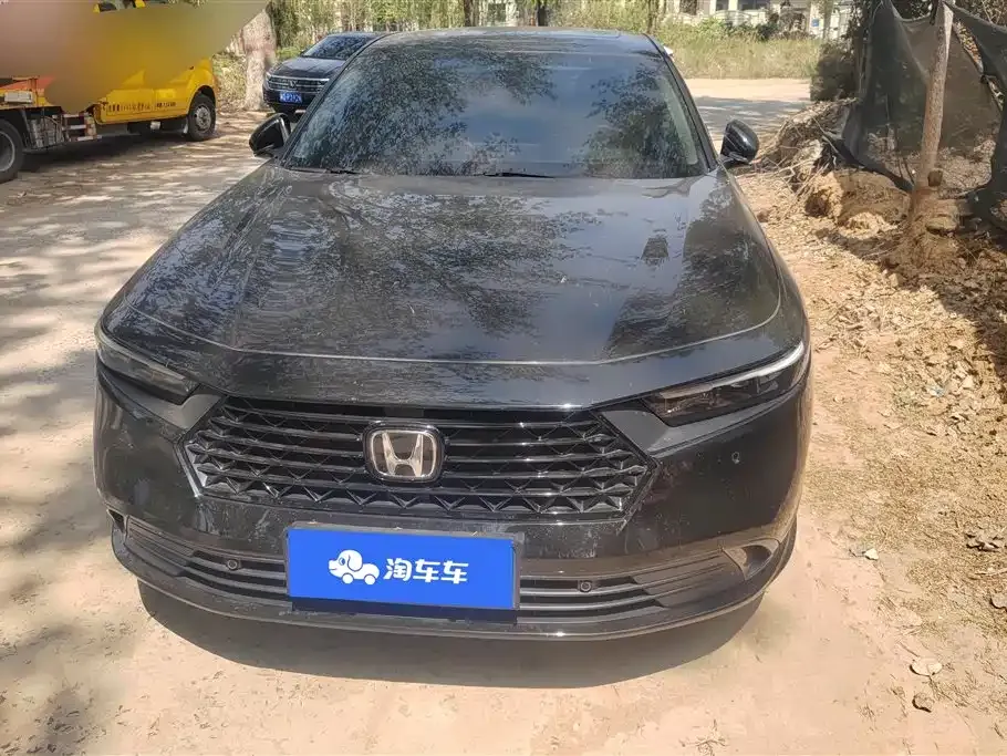 Honda Accord — фото 6
