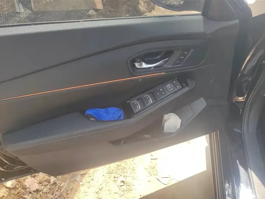 Honda Accord — фото 10