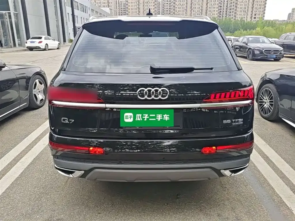 Audi Q7 — фото 4