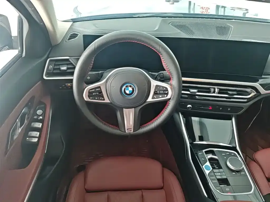 BMW i3 — фото 9