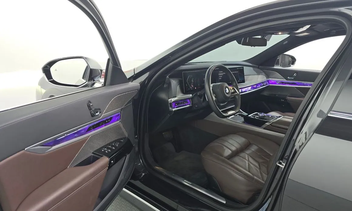 BMW 7-Series 2023 из KR, фото 7