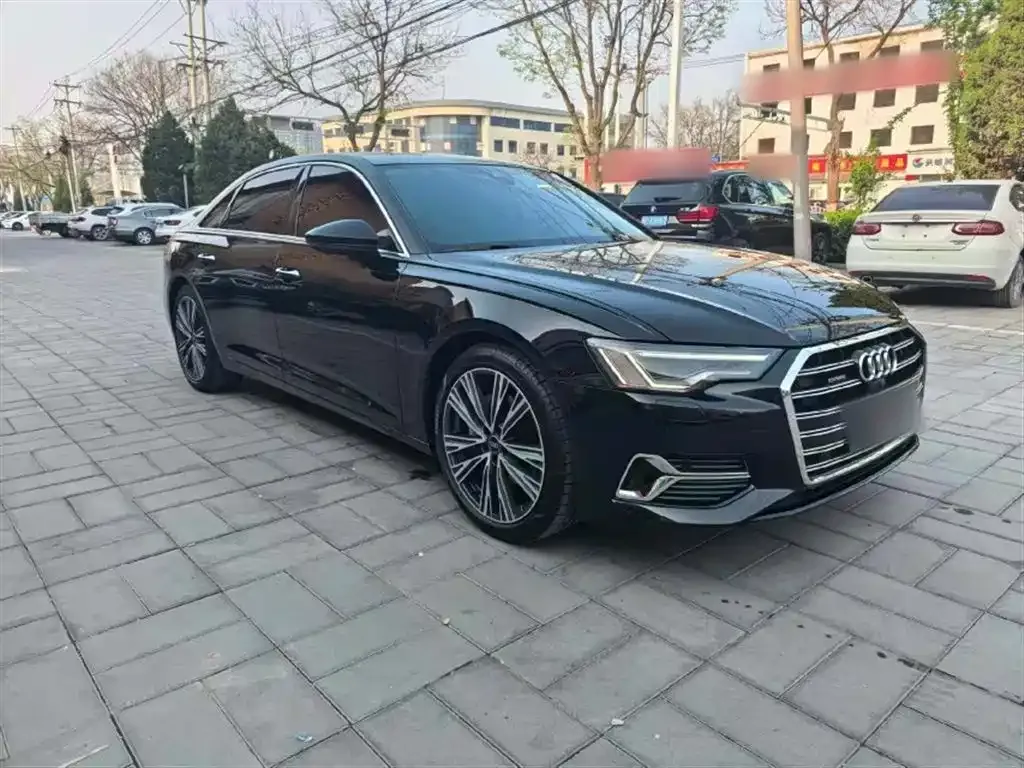 Audi A6L — фото 10
