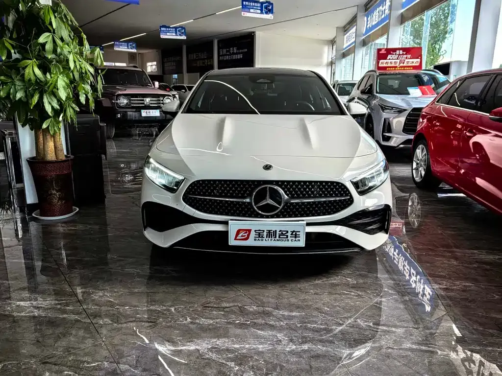 Mercedes-Benz A-Class 2024 из CN, фото 9
