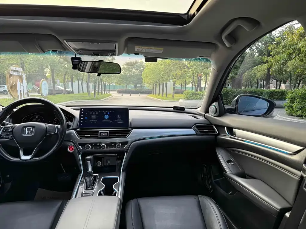 Honda Accord 2023 из CN, фото 7