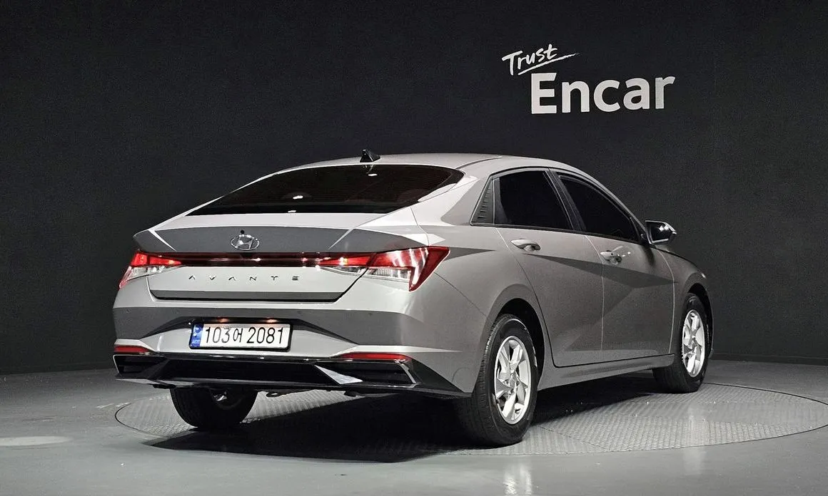 Hyundai AVANTE — фото 5