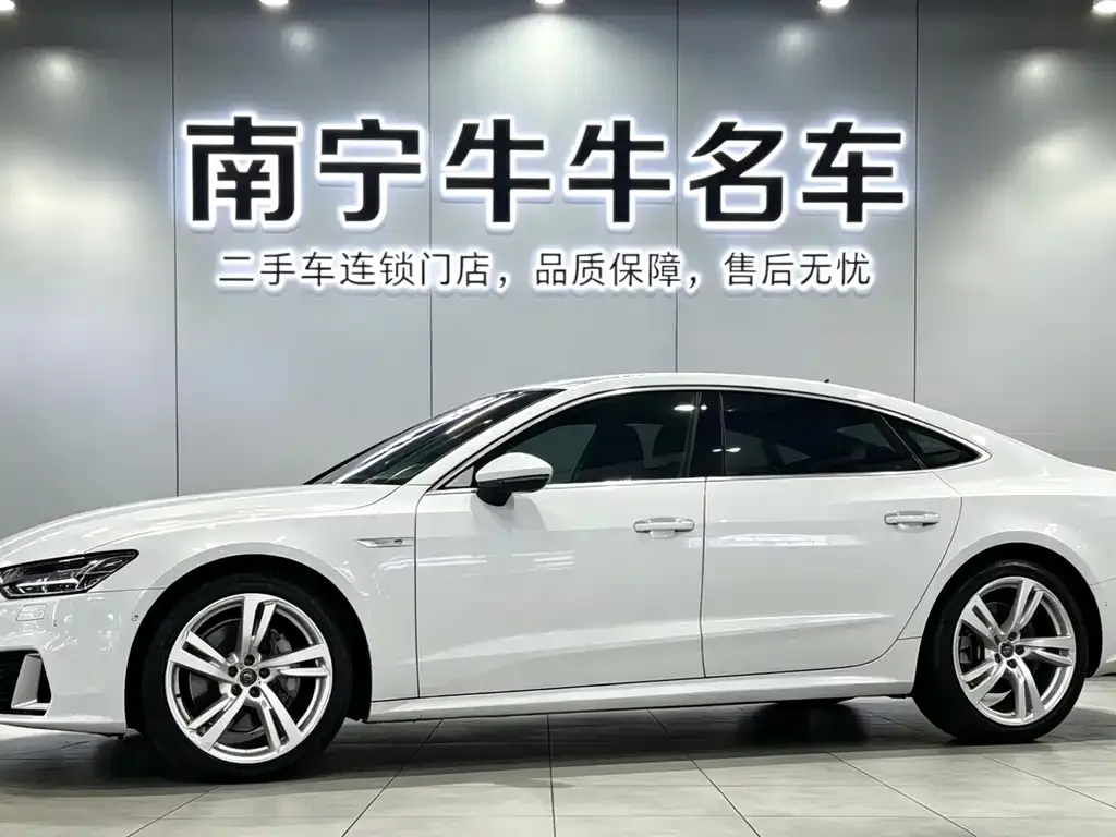 Audi A7L — фото 3