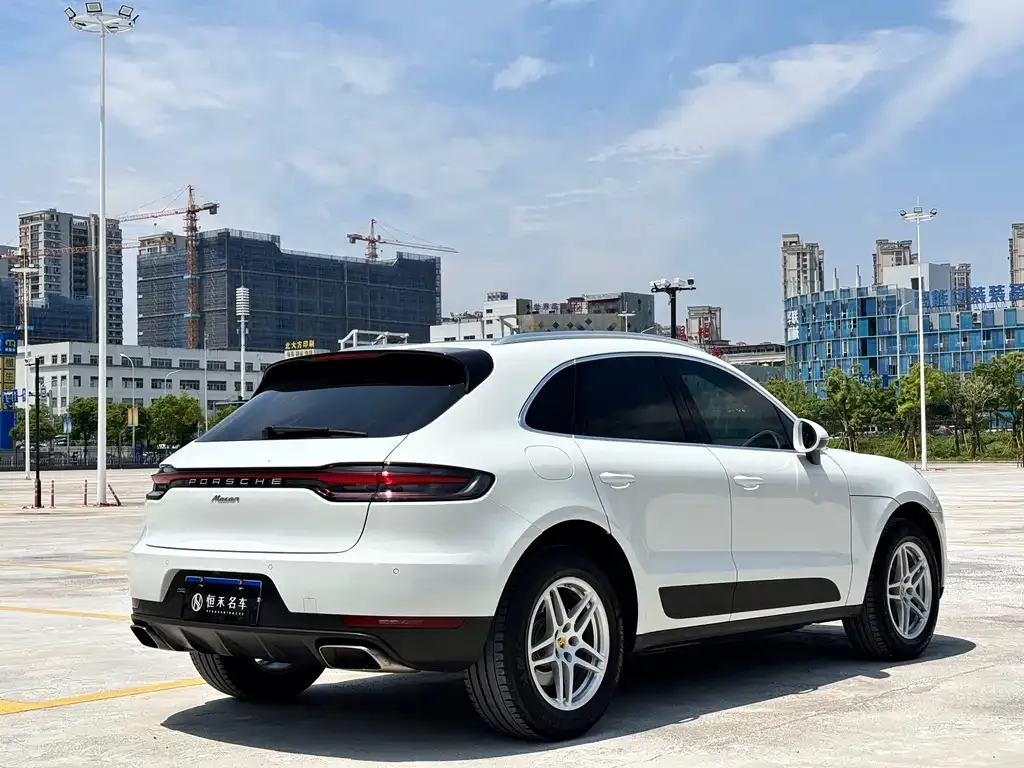 Porsche Macan — фото 3