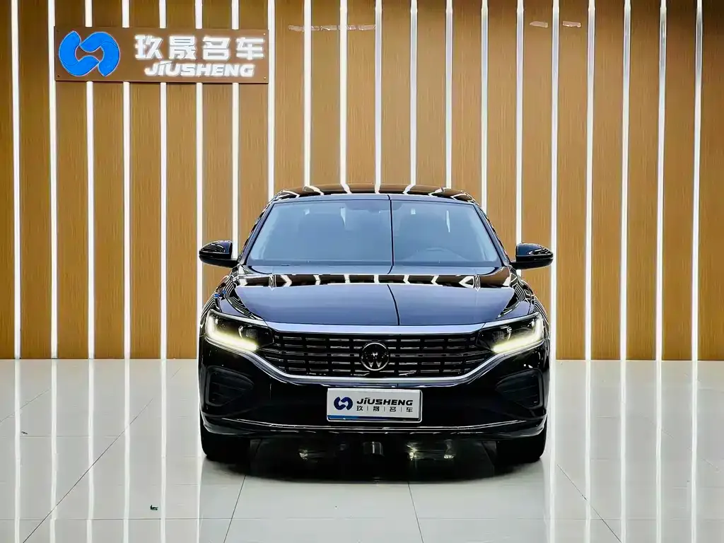 Volkswagen Passat — фото 5
