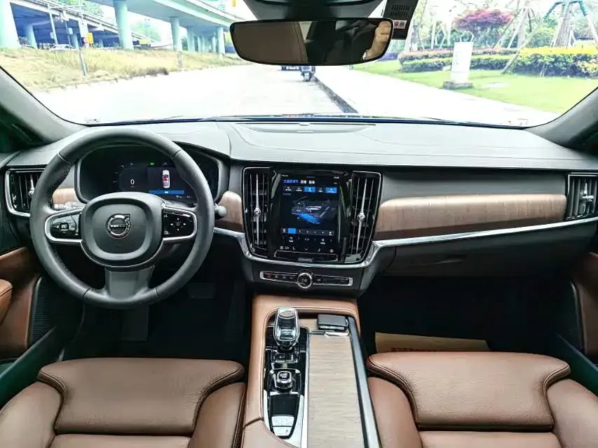 Volvo S90 — фото 6