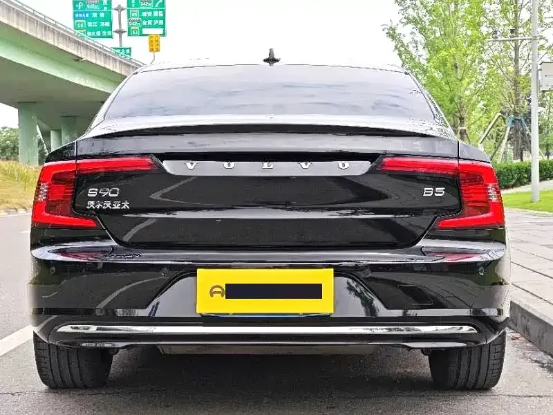 Volvo S90 — фото 4