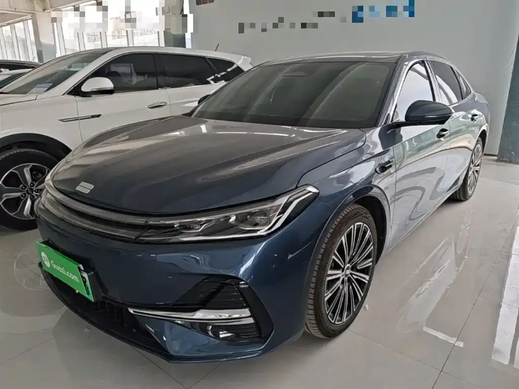 Geely Galaxy A7