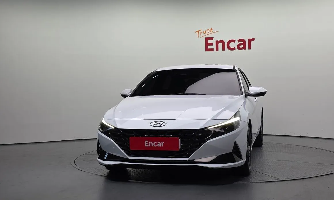Hyundai AVANTE — фото 5
