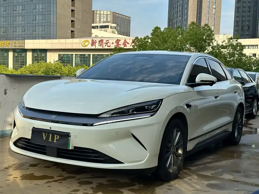 BYD Qin L