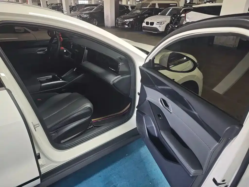 BYD Qin L 2025 из CN, фото 4