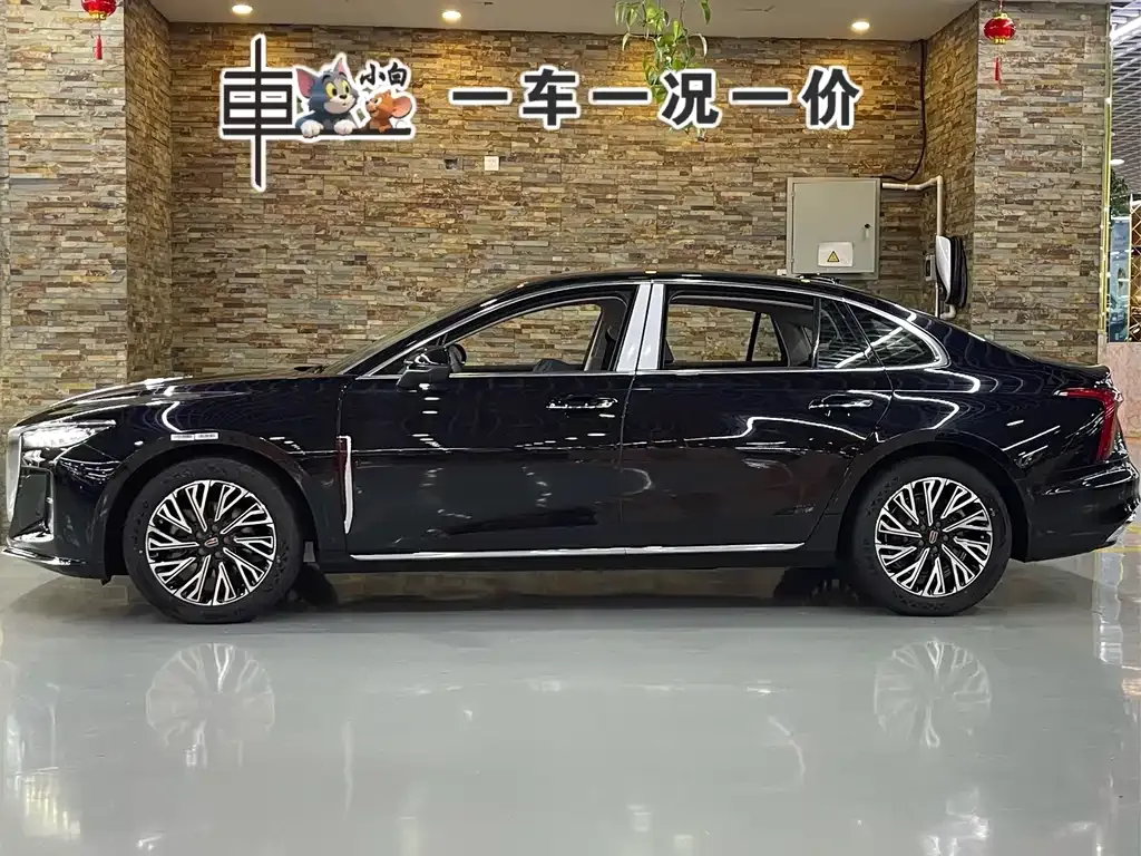 Hongqi H5 — фото 4