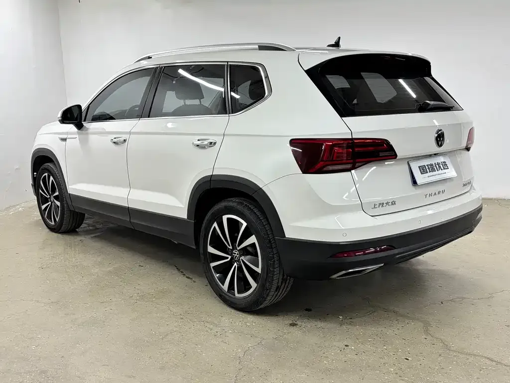 Volkswagen Tharu — фото 3
