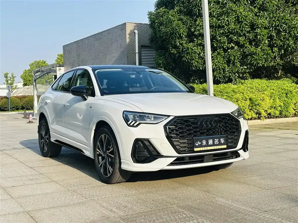 Audi Q3 Sportback 2023 из CN, фото 9