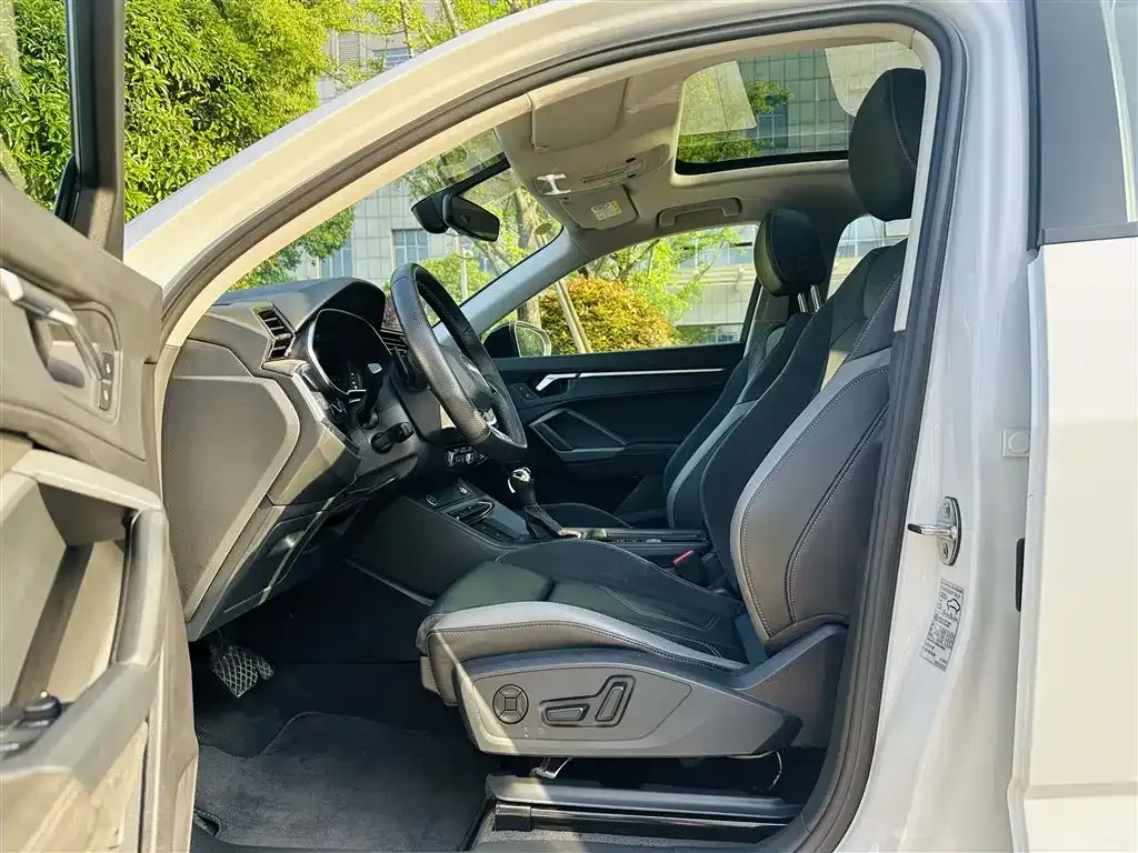 Audi Q3 Sportback 2023 из CN, фото 6