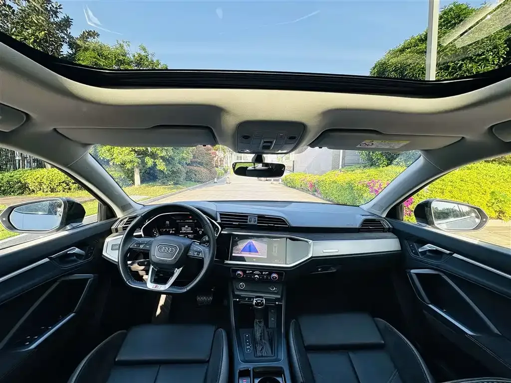 Audi Q3 Sportback 2023 из CN, фото 5