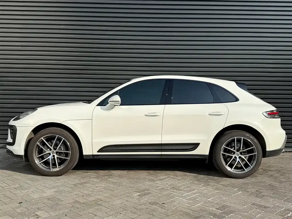 Porsche Macan — фото 6