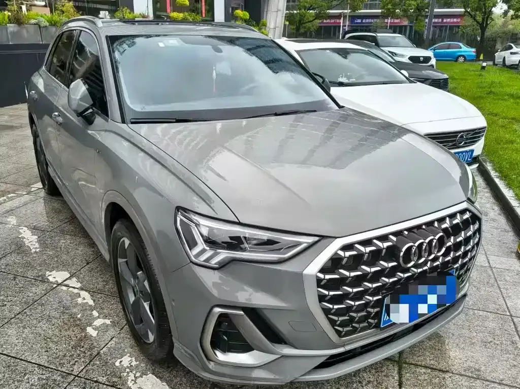 Audi Q3 2024 из CN, фото 1