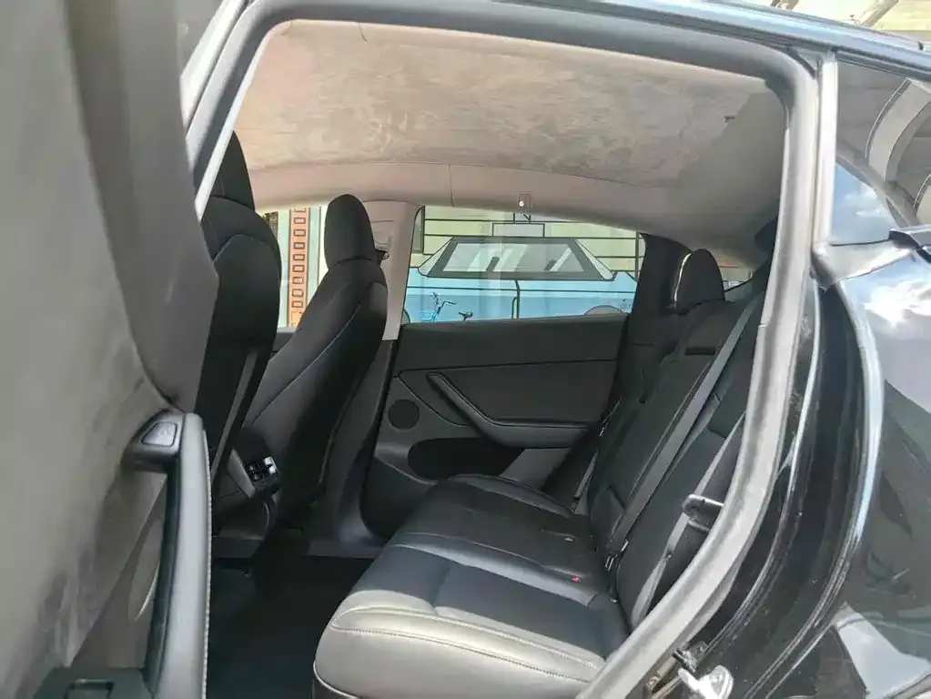 Tesla Model Y 2021 из CN, фото 2
