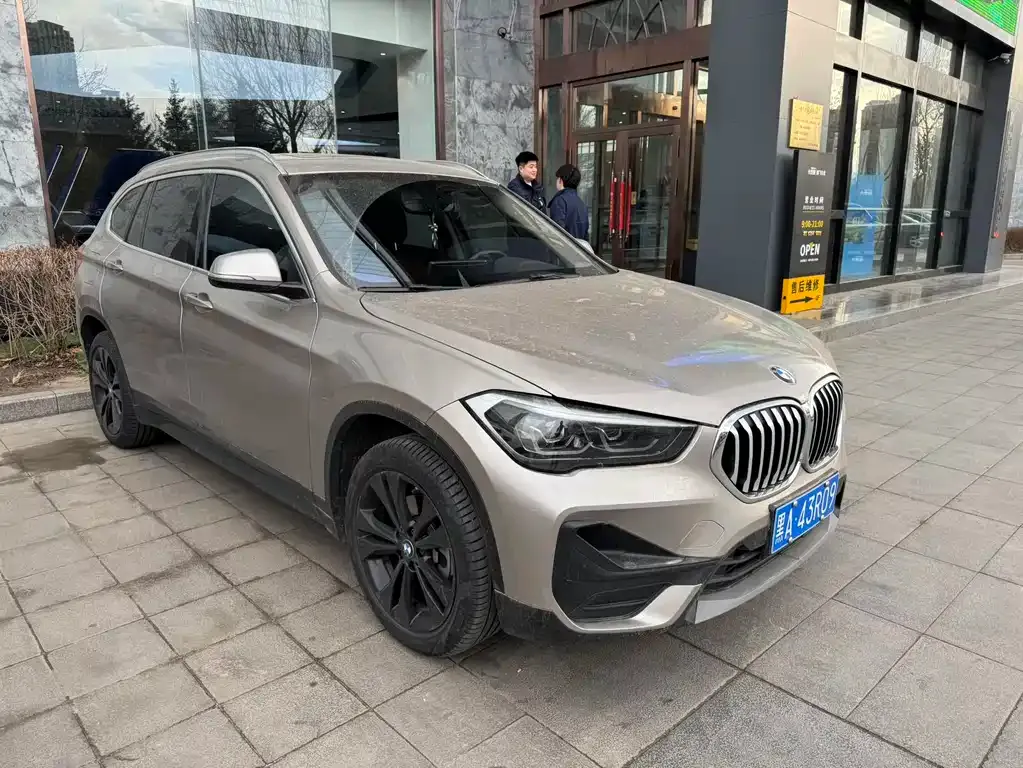 BMW X1 — фото 3