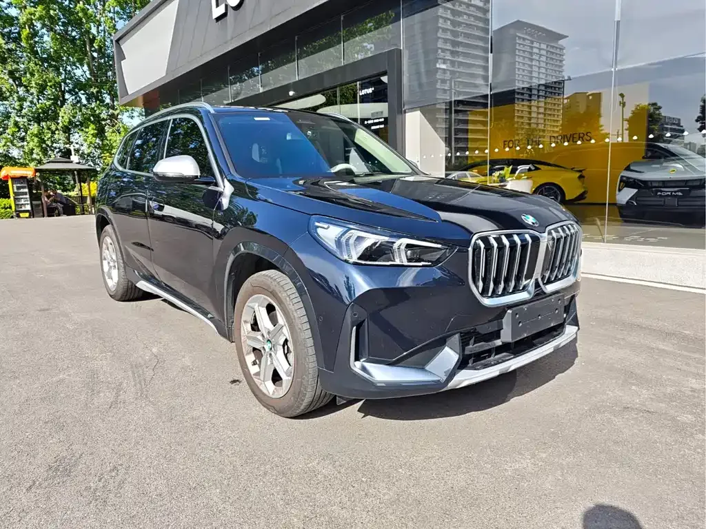BMW X1 — фото 7