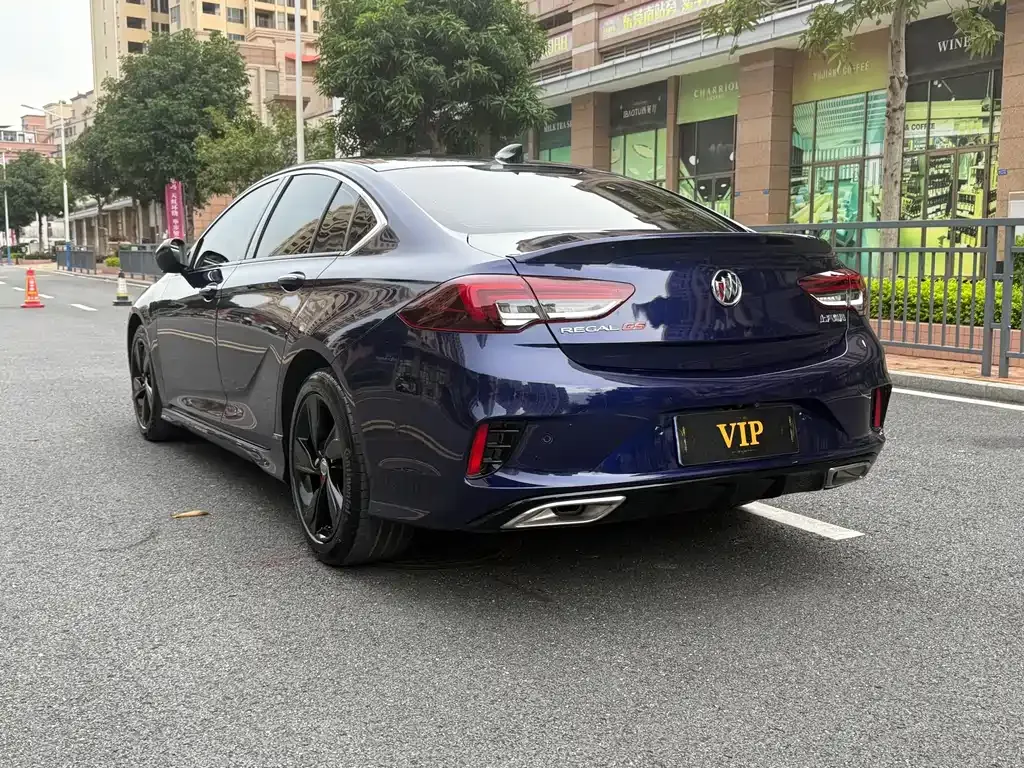 Buick Regal — фото 10
