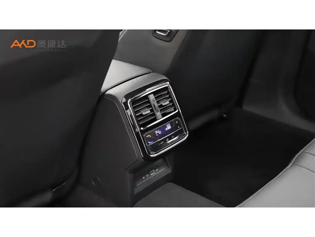 Volkswagen Passat — фото 6