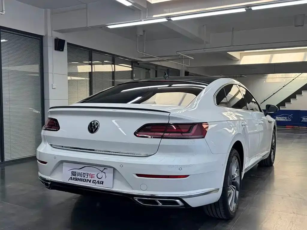 Volkswagen CC — фото 4