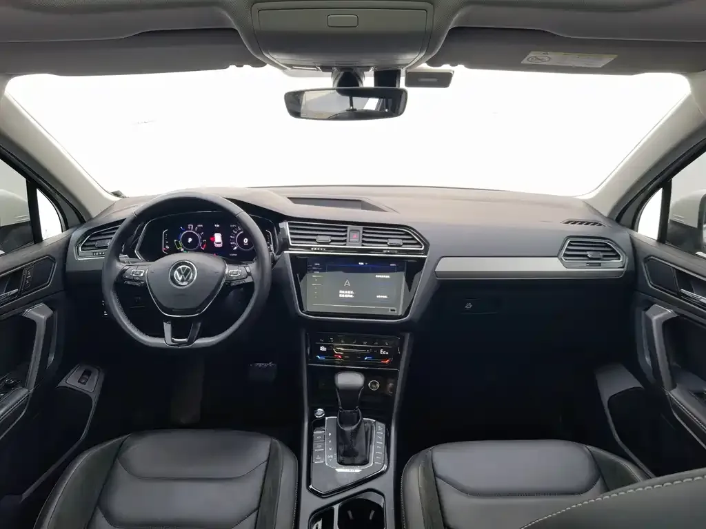 Volkswagen Tiguan L New Energy 2021 из CN, фото 4