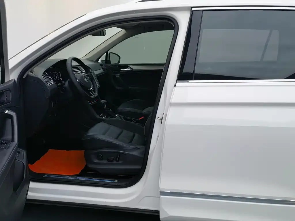 Volkswagen Tiguan L New Energy 2021 из CN, фото 7
