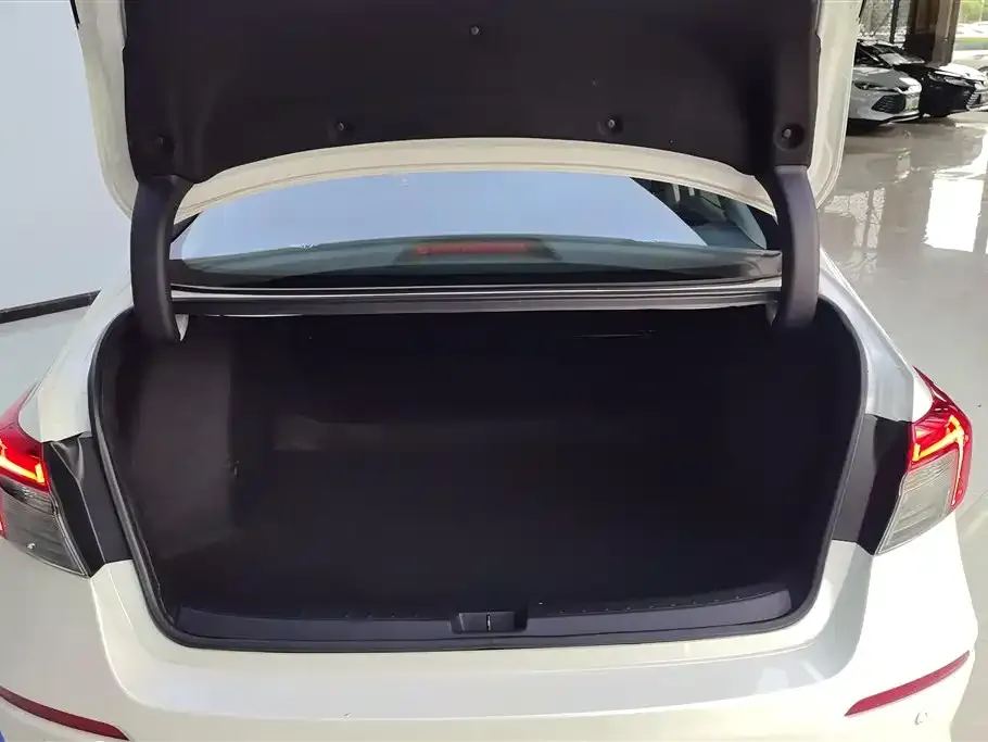 Honda Civic — фото 4