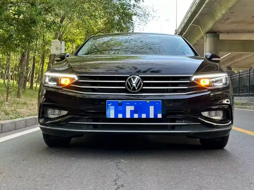 Volkswagen Magotan 2022 из CN, фото 8
