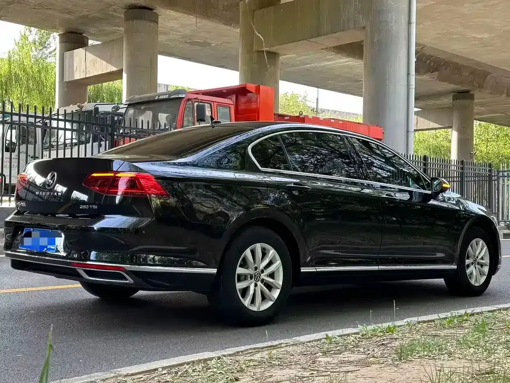 Volkswagen Magotan 2022 из CN, фото 5